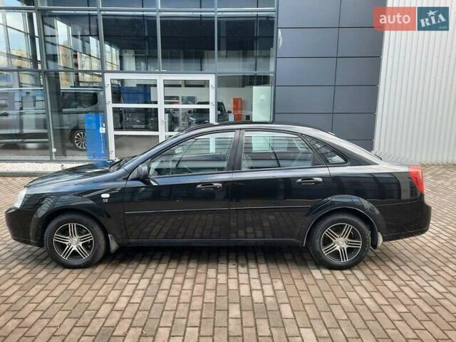 Черный Шевроле Лачетти, объемом двигателя 1.6 л и пробегом 246 тыс. км за 3999 $, фото 8 на Automoto.ua