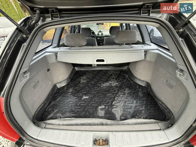 Черный Шевроле Лачетти, объемом двигателя 1.8 л и пробегом 202 тыс. км за 3999 $, фото 4 на Automoto.ua