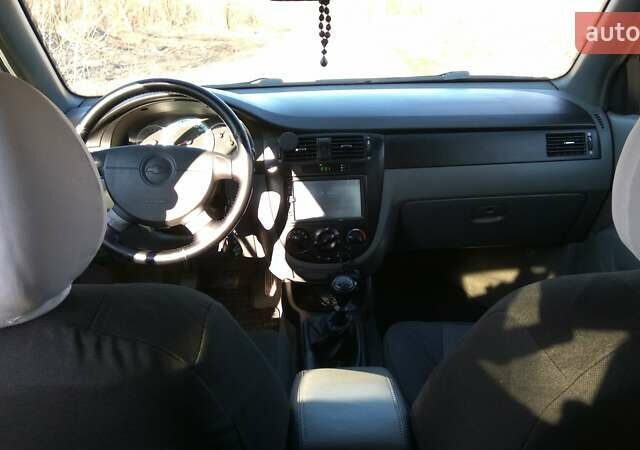 Чорний Шевроле Лачетті, об'ємом двигуна 1.8 л та пробігом 208 тис. км за 5000 $, фото 1 на Automoto.ua