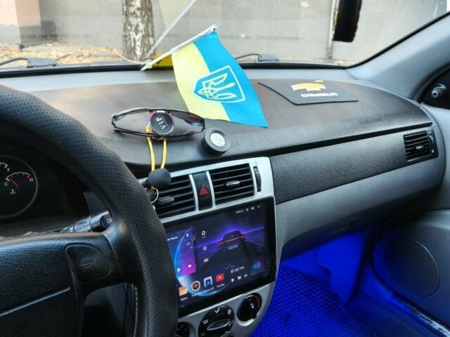 Чорний Шевроле Лачетті, об'ємом двигуна 1.6 л та пробігом 224 тис. км за 3805 $, фото 14 на Automoto.ua