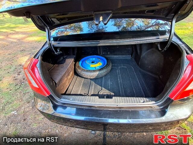 Черный Шевроле Лачетти, объемом двигателя 1.8 л и пробегом 180 тыс. км за 5300 $, фото 7 на Automoto.ua