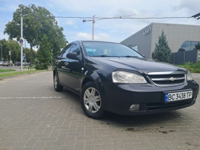 Черный Шевроле Лачетти, объемом двигателя 1.6 л и пробегом 350 тыс. км за 3500 $, фото 2 на Automoto.ua