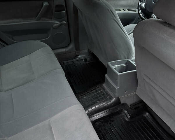 Черный Шевроле Лачетти, объемом двигателя 1.6 л и пробегом 285 тыс. км за 2999 $, фото 7 на Automoto.ua