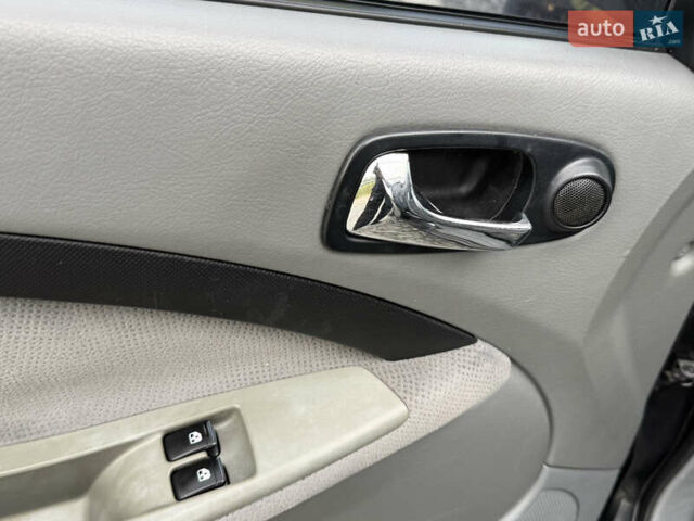 Черный Шевроле Лачетти, объемом двигателя 1.8 л и пробегом 202 тыс. км за 3999 $, фото 37 на Automoto.ua