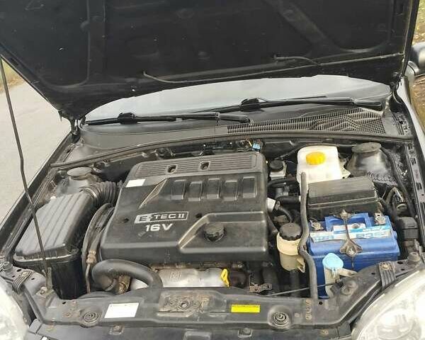 Черный Шевроле Лачетти, объемом двигателя 1.6 л и пробегом 190 тыс. км за 3700 $, фото 1 на Automoto.ua