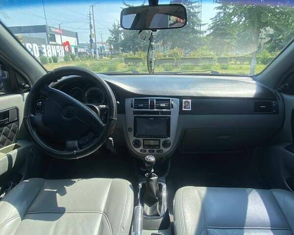 Черный Шевроле Лачетти, объемом двигателя 1.6 л и пробегом 156 тыс. км за 6100 $, фото 7 на Automoto.ua