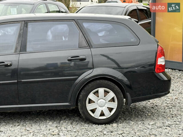 Черный Шевроле Лачетти, объемом двигателя 1.8 л и пробегом 202 тыс. км за 3999 $, фото 12 на Automoto.ua