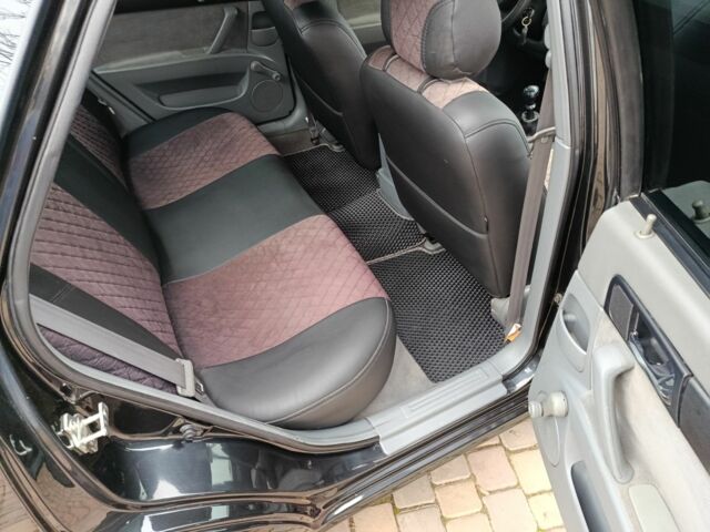 Черный Шевроле Лачетти, объемом двигателя 1.8 л и пробегом 197 тыс. км за 4350 $, фото 18 на Automoto.ua