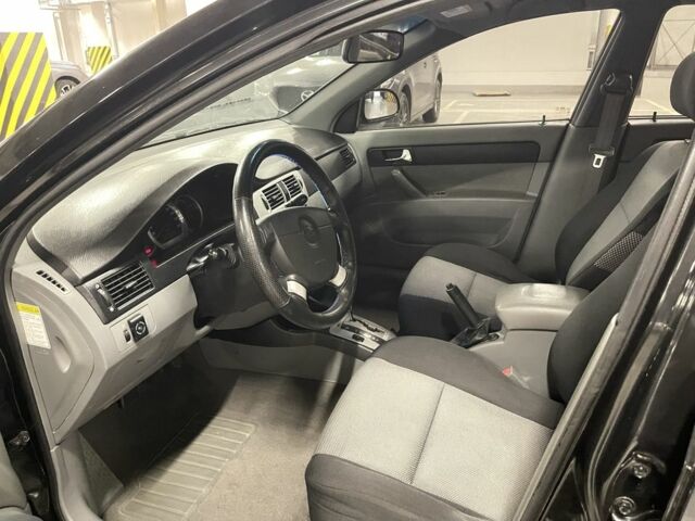 Черный Шевроле Лачетти, объемом двигателя 1.8 л и пробегом 170 тыс. км за 4500 $, фото 9 на Automoto.ua