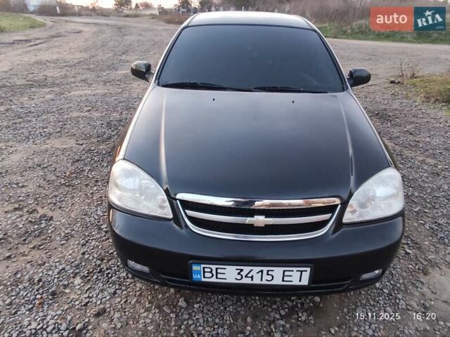 Черный Шевроле Лачетти, объемом двигателя 1.8 л и пробегом 244 тыс. км за 4200 $, фото 4 на Automoto.ua
