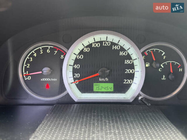 Черный Шевроле Лачетти, объемом двигателя 1.6 л и пробегом 153 тыс. км за 5000 $, фото 9 на Automoto.ua