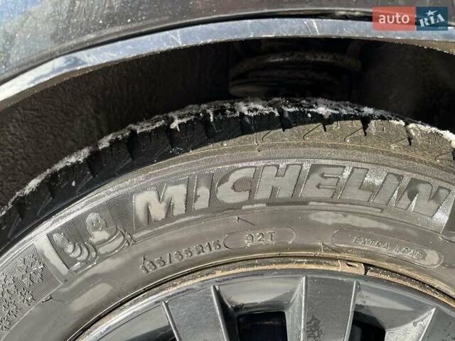 Черный Шевроле Лачетти, объемом двигателя 1.8 л и пробегом 168 тыс. км за 3450 $, фото 6 на Automoto.ua