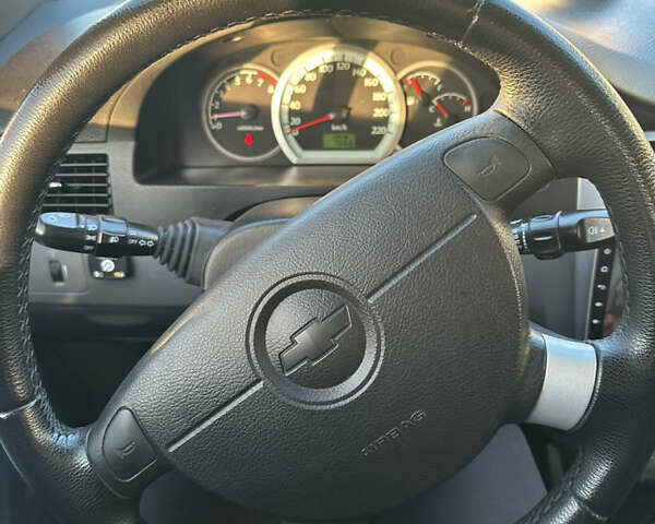 Шевроле Лачетти 2008 в Нововоронцовка на Automoto.ua Черный Шевроле Лачетти, объемом двигателя 1.8 л и пробегом 220 тыс. км за 5000 $, фото 10 на Automoto.ua