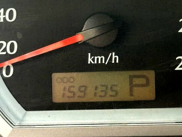 Черный Шевроле Лачетти, объемом двигателя 1.8 л и пробегом 159 тыс. км за 3500 $, фото 7 на Automoto.ua