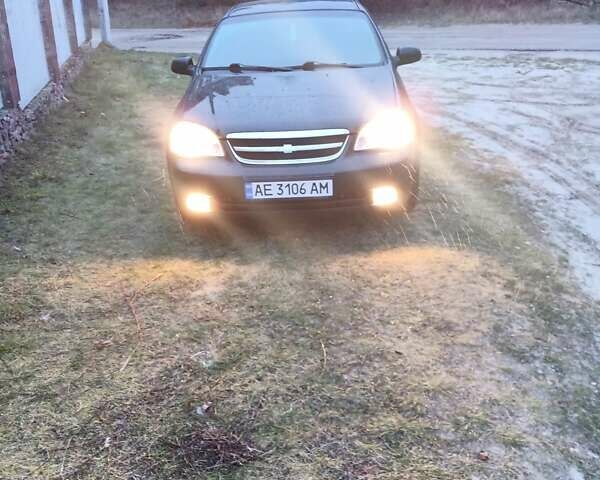 Чорний Шевроле Лачетті, об'ємом двигуна 1.8 л та пробігом 300 тис. км за 3200 $, фото 2 на Automoto.ua