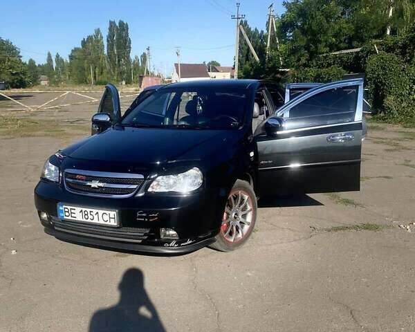 Черный Шевроле Лачетти, объемом двигателя 1.6 л и пробегом 156 тыс. км за 6100 $, фото 3 на Automoto.ua