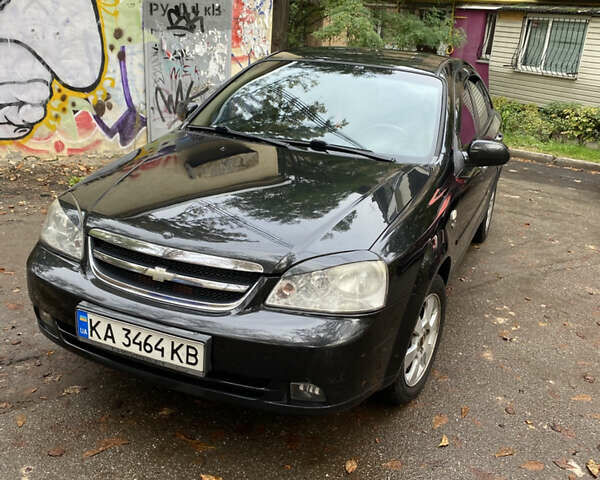 Черный Шевроле Лачетти, объемом двигателя 1.8 л и пробегом 200 тыс. км за 4800 $, фото 7 на Automoto.ua