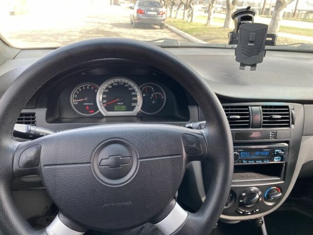 Чорний Шевроле Лачетті, об'ємом двигуна 1.6 л та пробігом 240 тис. км за 4450 $, фото 16 на Automoto.ua