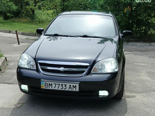 Черный Шевроле Лачетти, объемом двигателя 1.8 л и пробегом 190 тыс. км за 4999 $, фото 4 на Automoto.ua