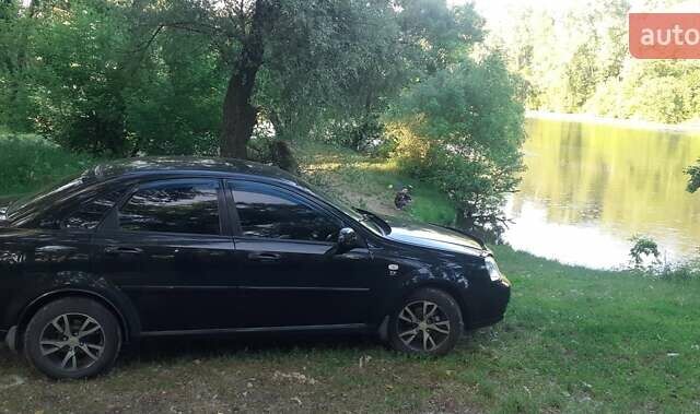 Черный Шевроле Лачетти, объемом двигателя 1.8 л и пробегом 185 тыс. км за 4999 $, фото 5 на Automoto.ua