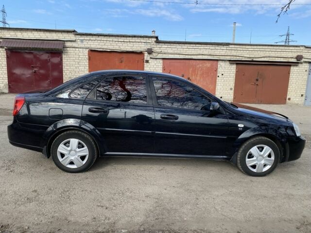 Чорний Шевроле Лачетті, об'ємом двигуна 1.6 л та пробігом 240 тис. км за 4450 $, фото 19 на Automoto.ua