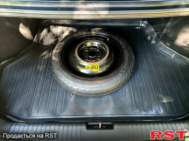 Черный Шевроле Лачетти, объемом двигателя 1.6 л и пробегом 179 тыс. км за 5300 $, фото 9 на Automoto.ua