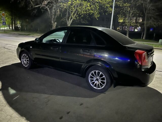 Черный Шевроле Лачетти, объемом двигателя 1.6 л и пробегом 62 тыс. км за 6058 $, фото 2 на Automoto.ua