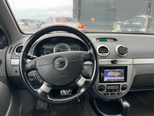 Черный Шевроле Лачетти, объемом двигателя 1.8 л и пробегом 293 тыс. км за 4190 $, фото 17 на Automoto.ua