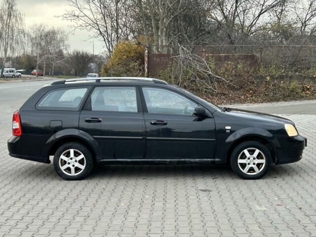 Черный Шевроле Лачетти, объемом двигателя 1.6 л и пробегом 200 тыс. км за 1450 $, фото 5 на Automoto.ua