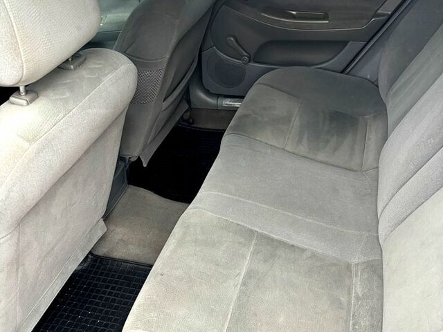 Черный Шевроле Лачетти, объемом двигателя 1.8 л и пробегом 320 тыс. км за 4000 $, фото 3 на Automoto.ua