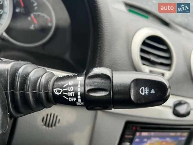 Черный Шевроле Лачетти, объемом двигателя 1.8 л и пробегом 293 тыс. км за 4190 $, фото 28 на Automoto.ua