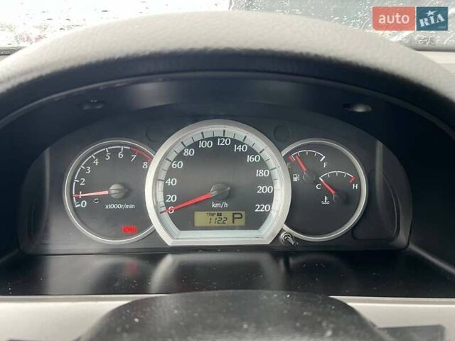 Черный Шевроле Лачетти, объемом двигателя 1.8 л и пробегом 293 тыс. км за 4190 $, фото 16 на Automoto.ua