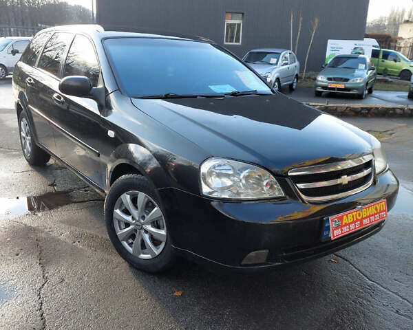 Черный Шевроле Лачетти, объемом двигателя 1.8 л и пробегом 257 тыс. км за 4200 $, фото 3 на Automoto.ua