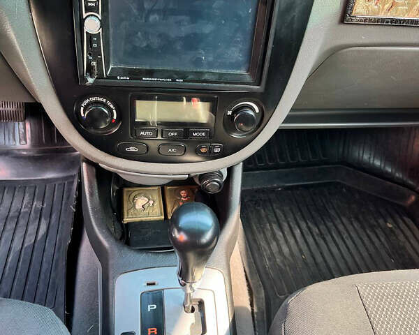 Черный Шевроле Лачетти, объемом двигателя 1.8 л и пробегом 188 тыс. км за 4500 $, фото 6 на Automoto.ua