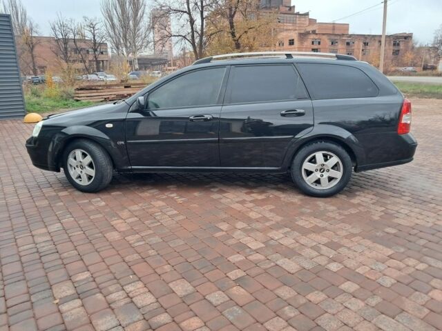 Черный Шевроле Лачетти, объемом двигателя 1.8 л и пробегом 190 тыс. км за 4300 $, фото 6 на Automoto.ua