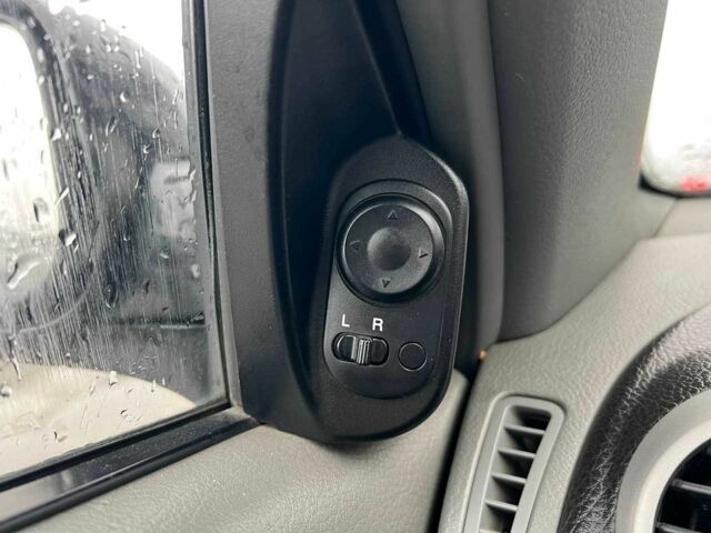 Черный Шевроле Лачетти, объемом двигателя 1.8 л и пробегом 293 тыс. км за 4190 $, фото 21 на Automoto.ua