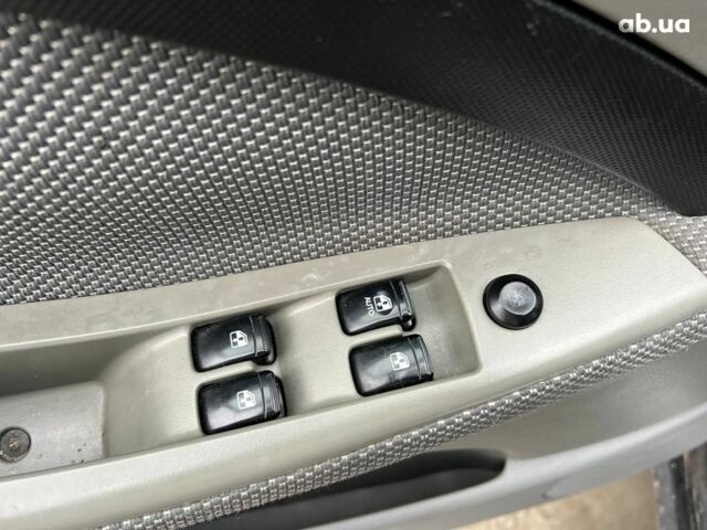 Черный Шевроле Лачетти, объемом двигателя 1.8 л и пробегом 293 тыс. км за 4190 $, фото 15 на Automoto.ua