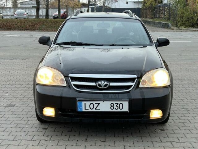 Черный Шевроле Лачетти, объемом двигателя 1.6 л и пробегом 200 тыс. км за 1450 $, фото 7 на Automoto.ua