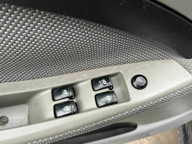 Черный Шевроле Лачетти, объемом двигателя 1.8 л и пробегом 293 тыс. км за 4190 $, фото 15 на Automoto.ua