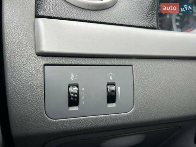 Черный Шевроле Лачетти, объемом двигателя 1.8 л и пробегом 293 тыс. км за 4190 $, фото 19 на Automoto.ua