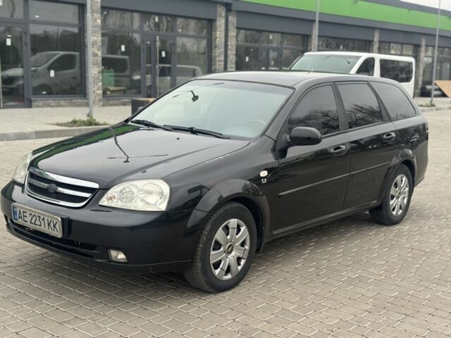 Черный Шевроле Лачетти, объемом двигателя 1.8 л и пробегом 234 тыс. км за 3350 $, фото 1 на Automoto.ua