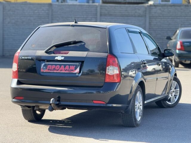 Черный Шевроле Лачетти, объемом двигателя 1.8 л и пробегом 220 тыс. км за 3499 $, фото 4 на Automoto.ua