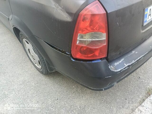 Черный Шевроле Лачетти, объемом двигателя 1.8 л и пробегом 400 тыс. км за 2500 $, фото 6 на Automoto.ua