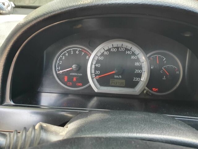 Черный Шевроле Лачетти, объемом двигателя 1.8 л и пробегом 340 тыс. км за 3250 $, фото 11 на Automoto.ua