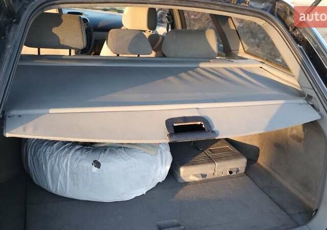 Черный Шевроле Лачетти, объемом двигателя 1.8 л и пробегом 210 тыс. км за 3800 $, фото 13 на Automoto.ua