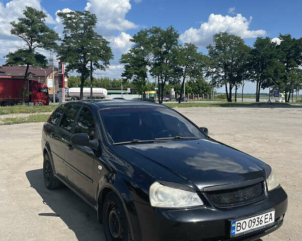 Черный Шевроле Лачетти, объемом двигателя 1.8 л и пробегом 350 тыс. км за 3400 $, фото 1 на Automoto.ua