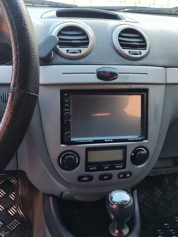 Чорний Шевроле Лачетті, об'ємом двигуна 1.8 л та пробігом 450 тис. км за 2900 $, фото 5 на Automoto.ua