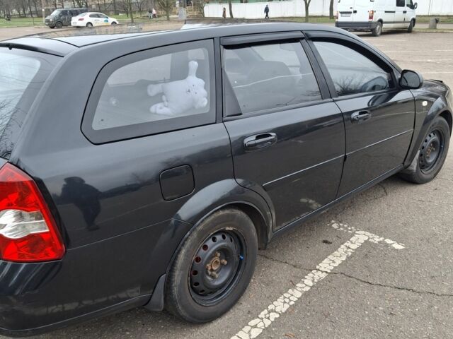 Черный Шевроле Лачетти, объемом двигателя 1.8 л и пробегом 335 тыс. км за 4000 $, фото 6 на Automoto.ua