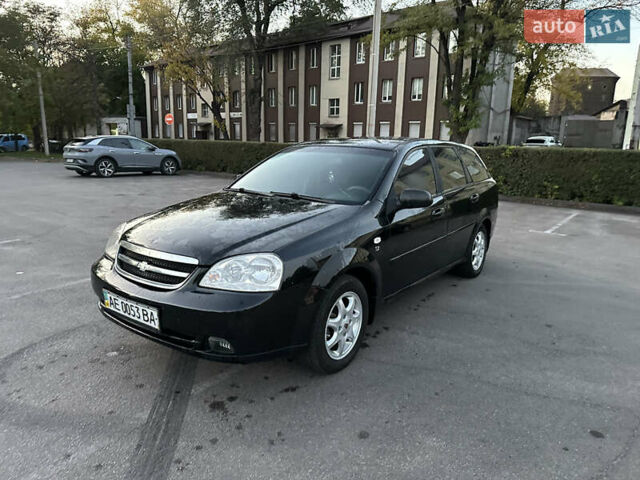 Черный Шевроле Лачетти, объемом двигателя 1.8 л и пробегом 180 тыс. км за 3900 $, фото 3 на Automoto.ua