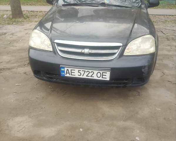 Черный Шевроле Лачетти, объемом двигателя 1.6 л и пробегом 370 тыс. км за 3500 $, фото 3 на Automoto.ua
